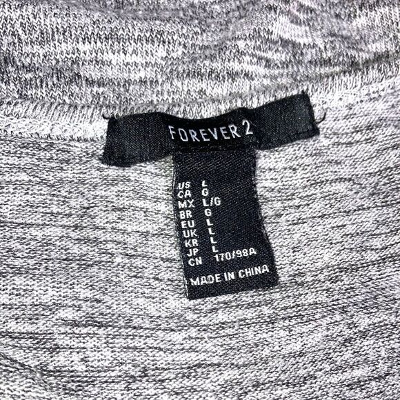 FOREVER 21 Tunic Sweater Tshirt Short Sleeves Space gray Grey Womens Large - Picture 5 of 7